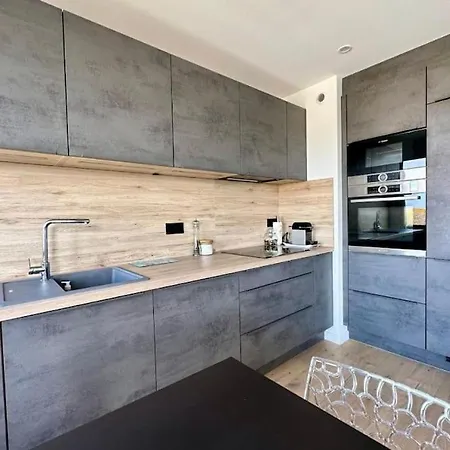 Apartment Les Forges-f2 Front De Mer-4 Pers, Wifi & Parking